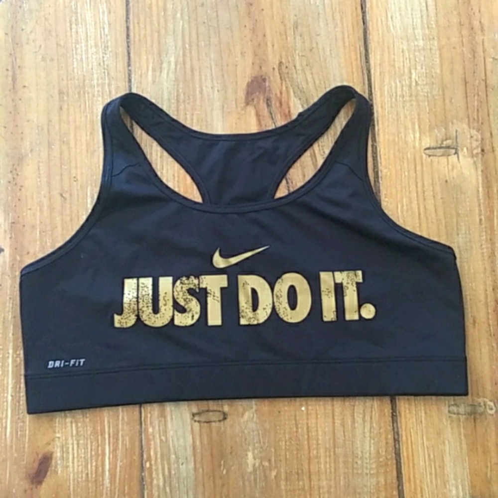 Nike sports bra. Black. Size XL